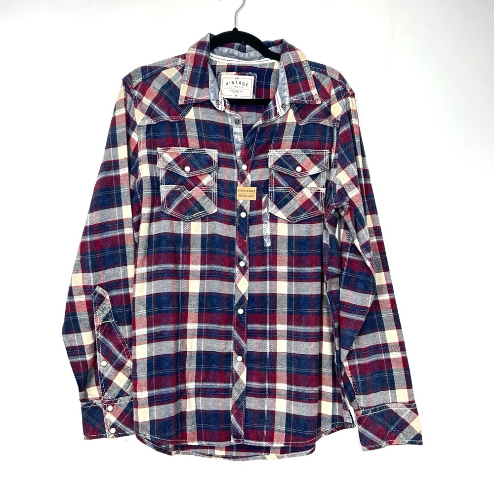 Buckle NWT Plaid Western Style Button Down Shirt in Navy and Red W7